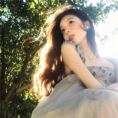 淘气小女巫
